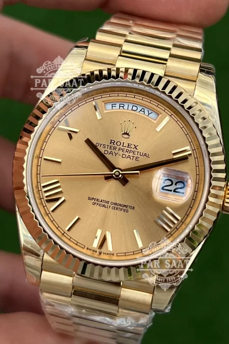 Rolex Day-Date Altın Sarı Kadran Roman 228235