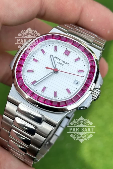Patek Philippe Nautilus 5711 Baget Pembe Taşlı