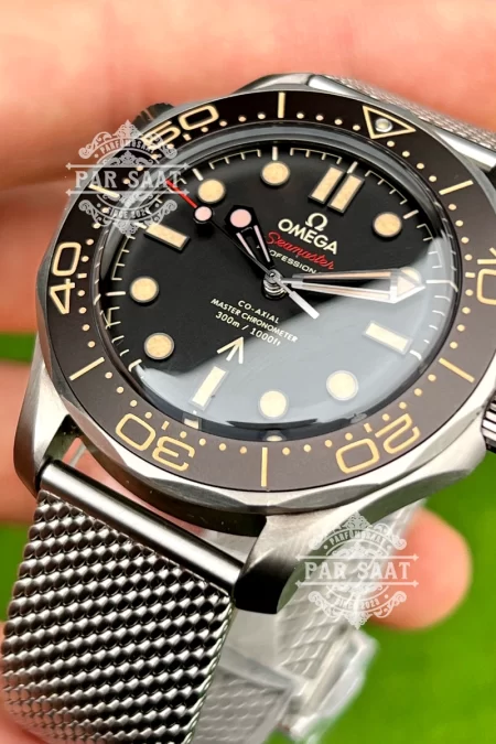 Omega Seamaster 007 No Time To Die Diver 300M